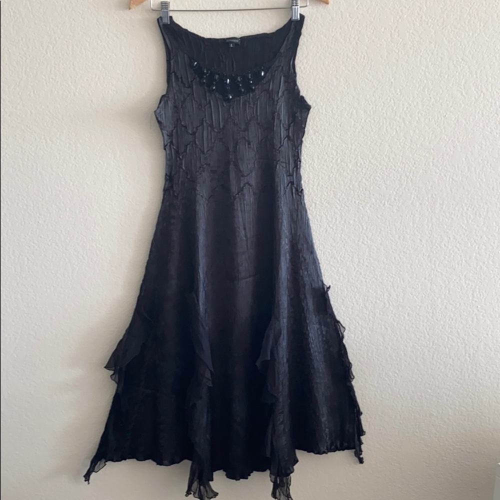 Kamarov crepe dress